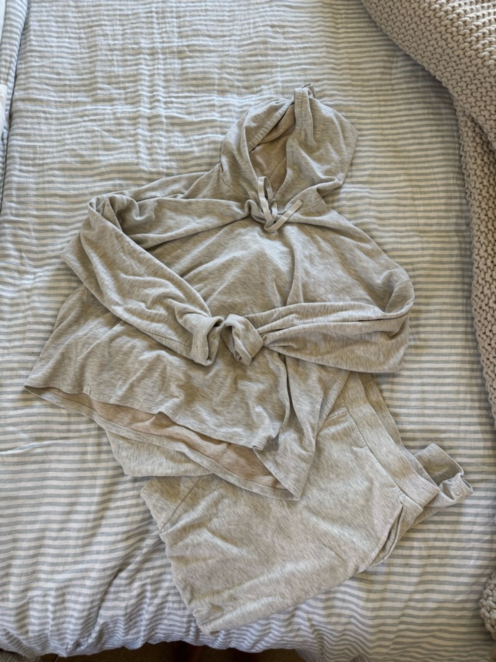 Barefoot Dreams Malibu Collection® Butter Fleece Sweat Set